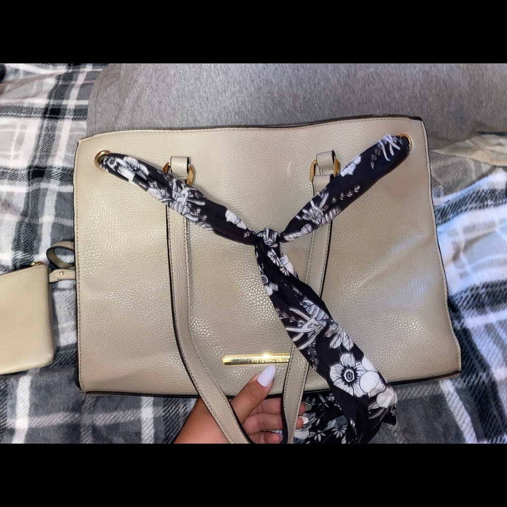 Steve Madden SET